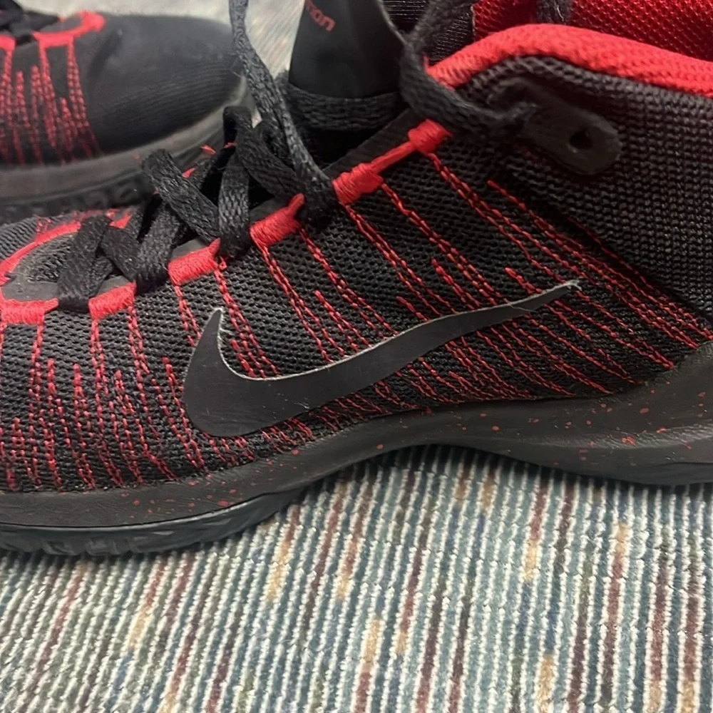 Nike Zoom Ascension GS Basketball Shoes  5y